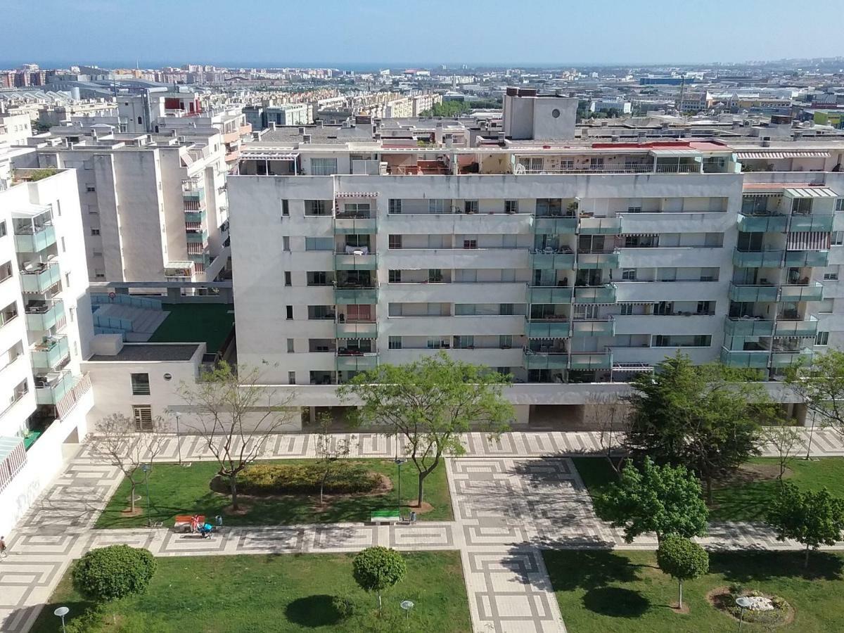 Apartamento Teatinos Malaga Apartment Ngoại thất bức ảnh